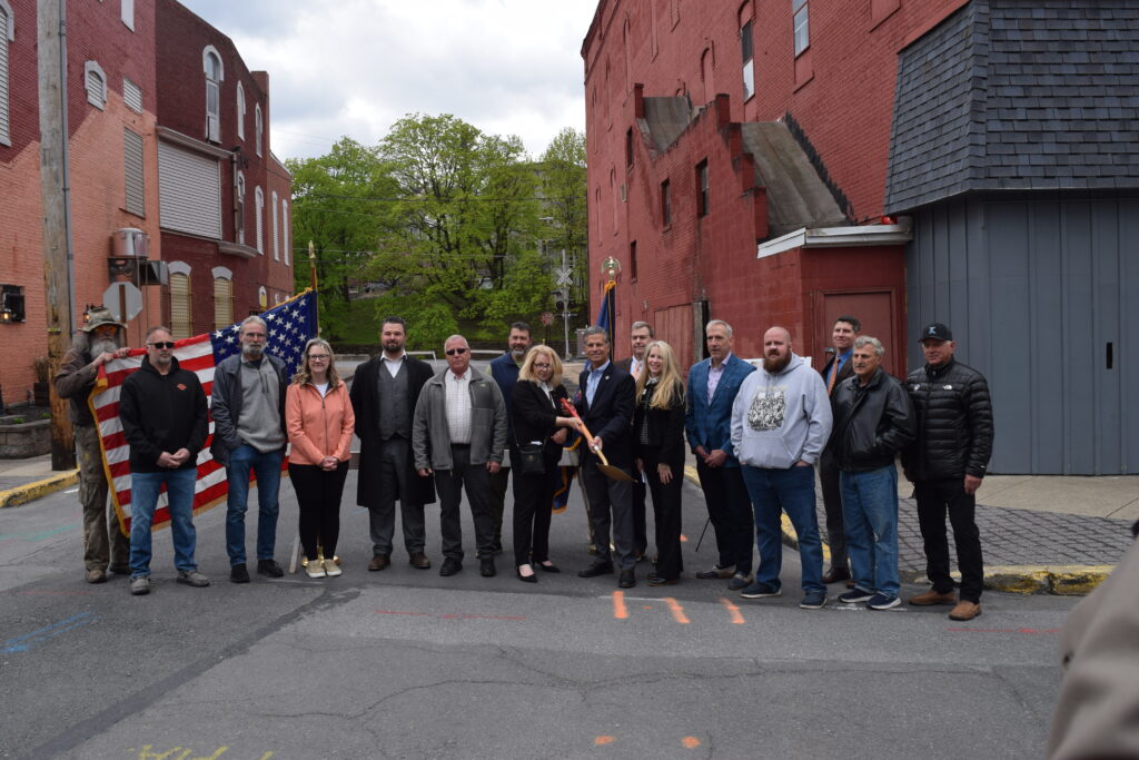 Community, Leaders Celebrate Independence Street Revitalization Groundbreaking